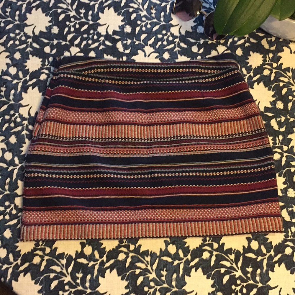 Hollister 🌊Multi colored mini skirt.
